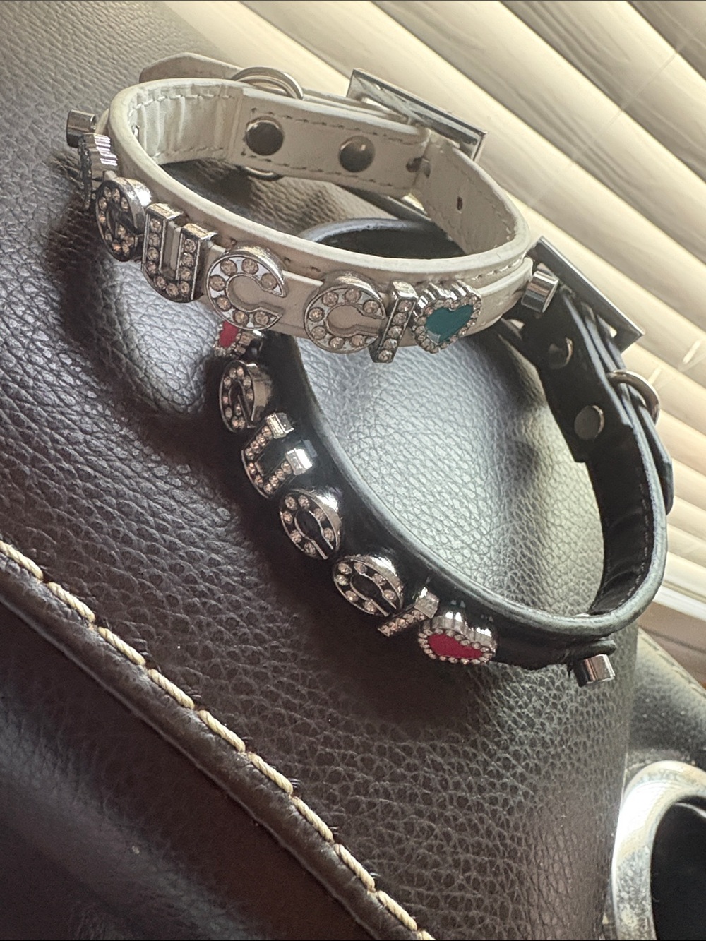 Crystal Letter Accent small 10" collar w g u c c i  White & Black